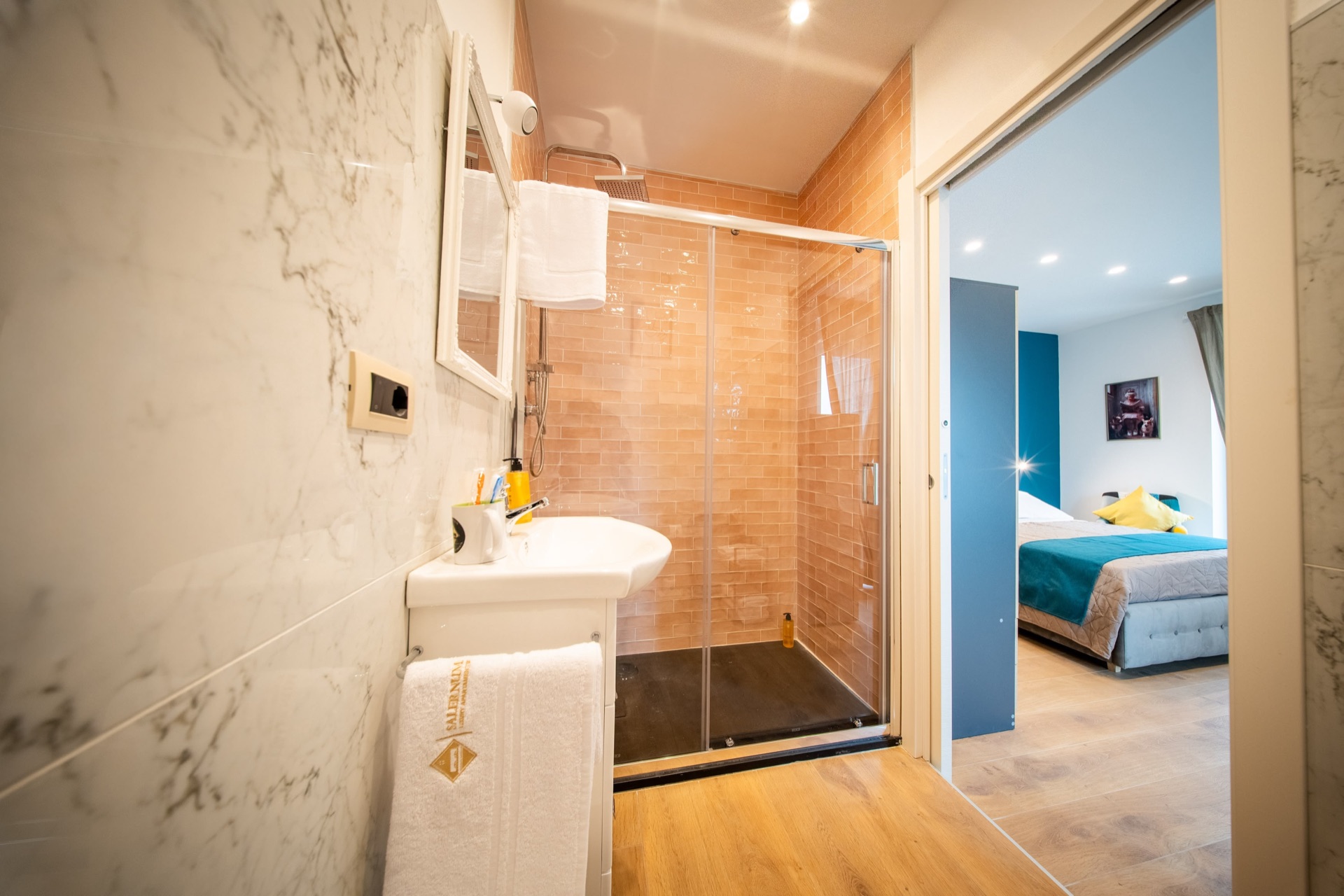 Camera 6 di Salernum Luxury Apartments